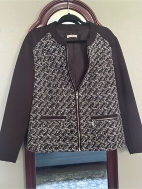 Roz & Ali Black and Tweed-blazer
